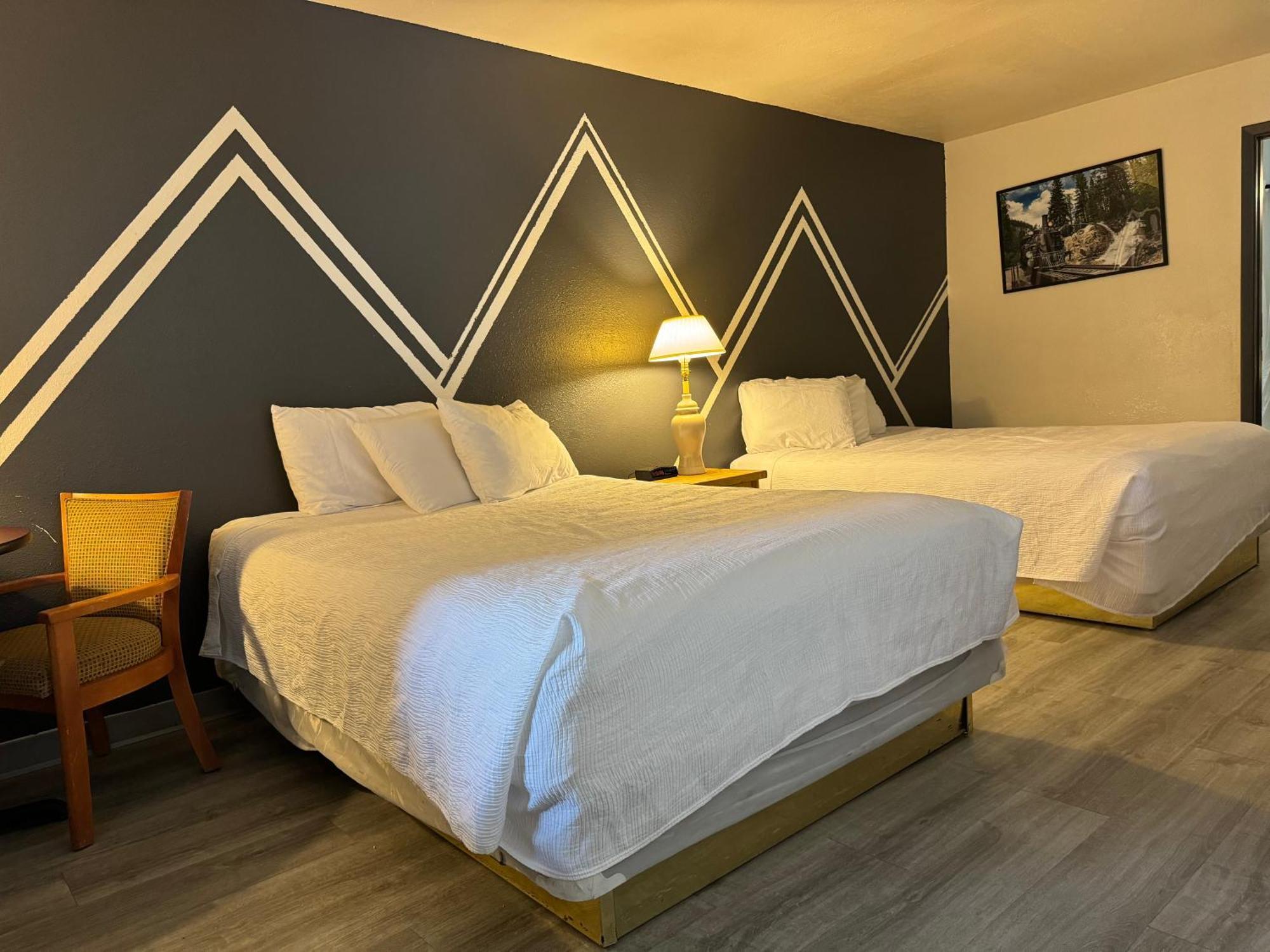 The Junction Hotel And Hostel Ντουράνγκο Εξωτερικό φωτογραφία